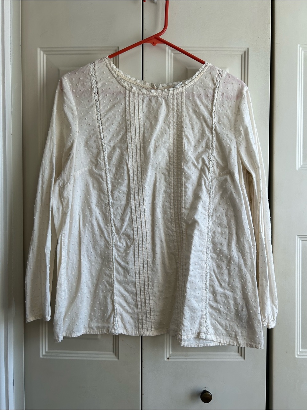 Old Navy Cream Long Sleeve Swiss Dot Blouse